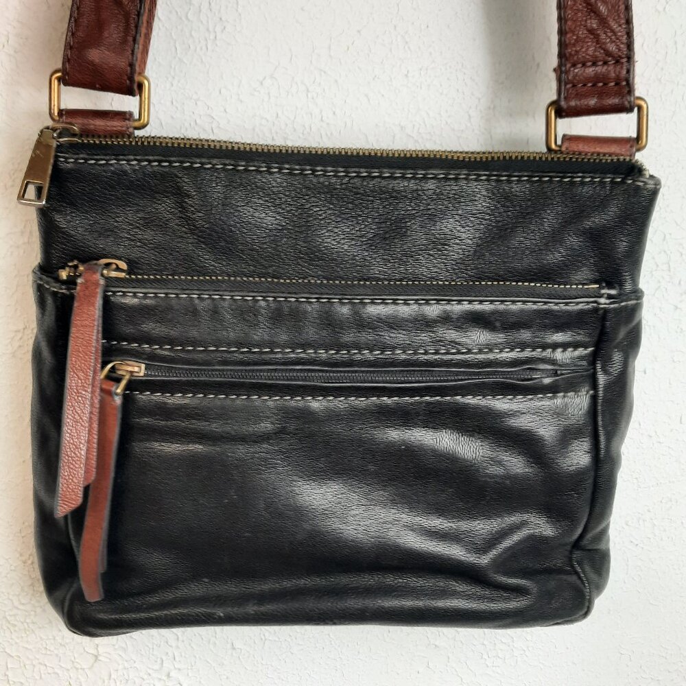 Fossil Corey Crossbody Bag Black Leather Brown Adj Strap Triple Zip 9"x10"